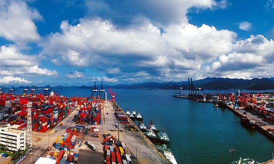 ��γ����羳���̹�˾